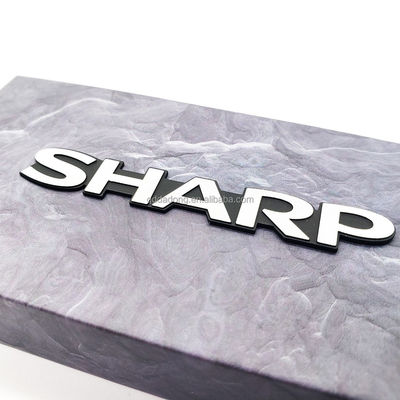 Étiquette en aluminium audio de voiture personnalisée avec logo audio personnalisé et installation OEM