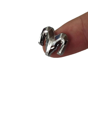 Les panneaux métalliques électroformés en argent nickel sont la solution ultime pour les besoins de marque finale
