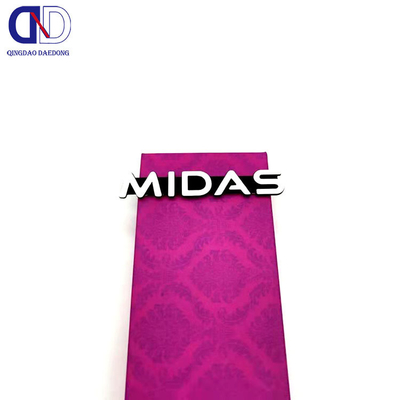 Production personnalisée de logo métallique en aluminium pour les besoins d'installation OEM